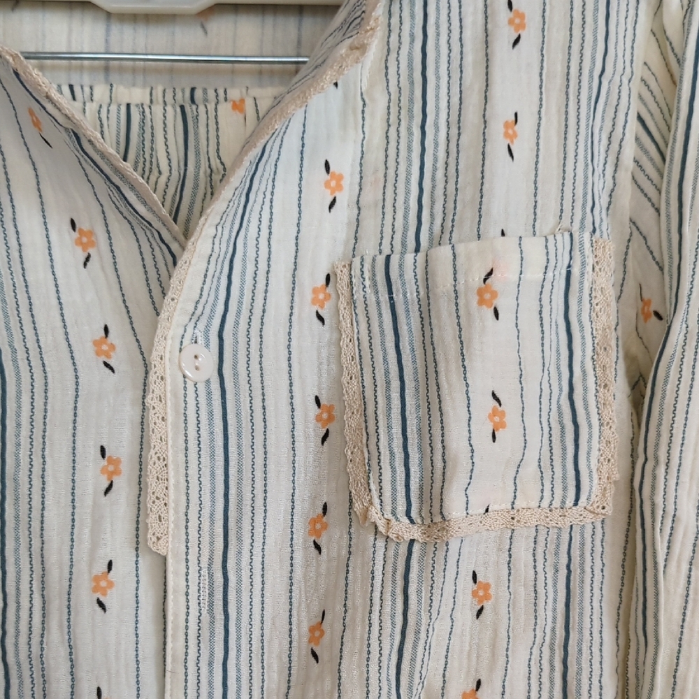 Never-Been-Worn Women's Cotton Muslim Pajamas with Stripes and Floral Pattern - Picture 2 of 4